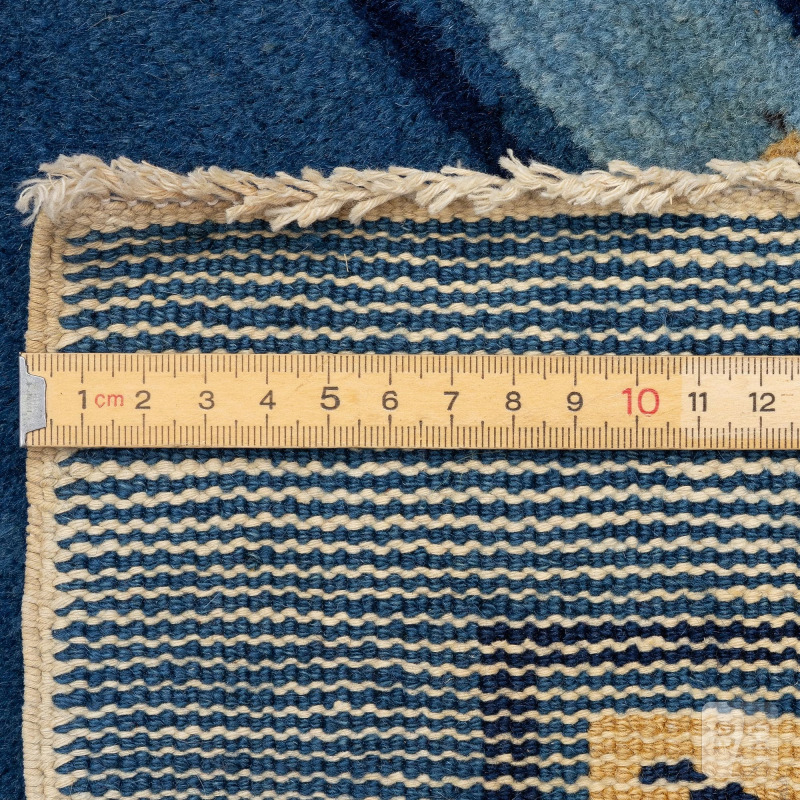An antique, - 图7